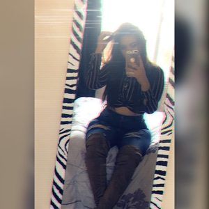 Meet your Posher, Itzey